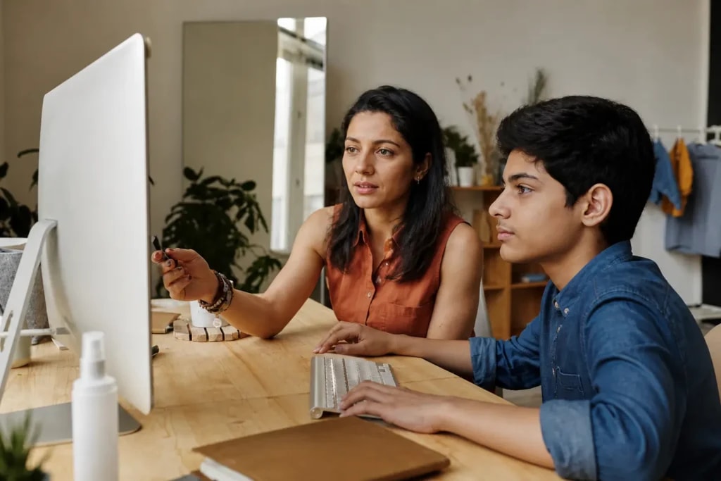 Student learning with online modules